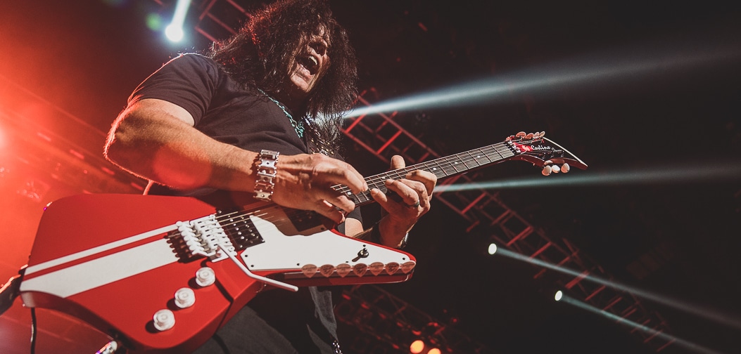 Slaughter live on tour